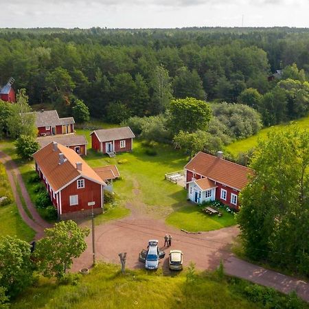 Guesthouse Enigheten Foglo Екстер'єр фото