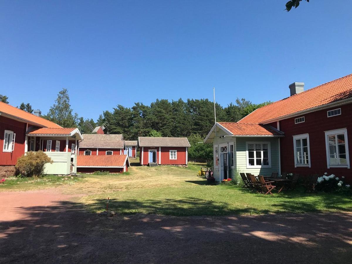 Guesthouse Enigheten Foglo Екстер'єр фото